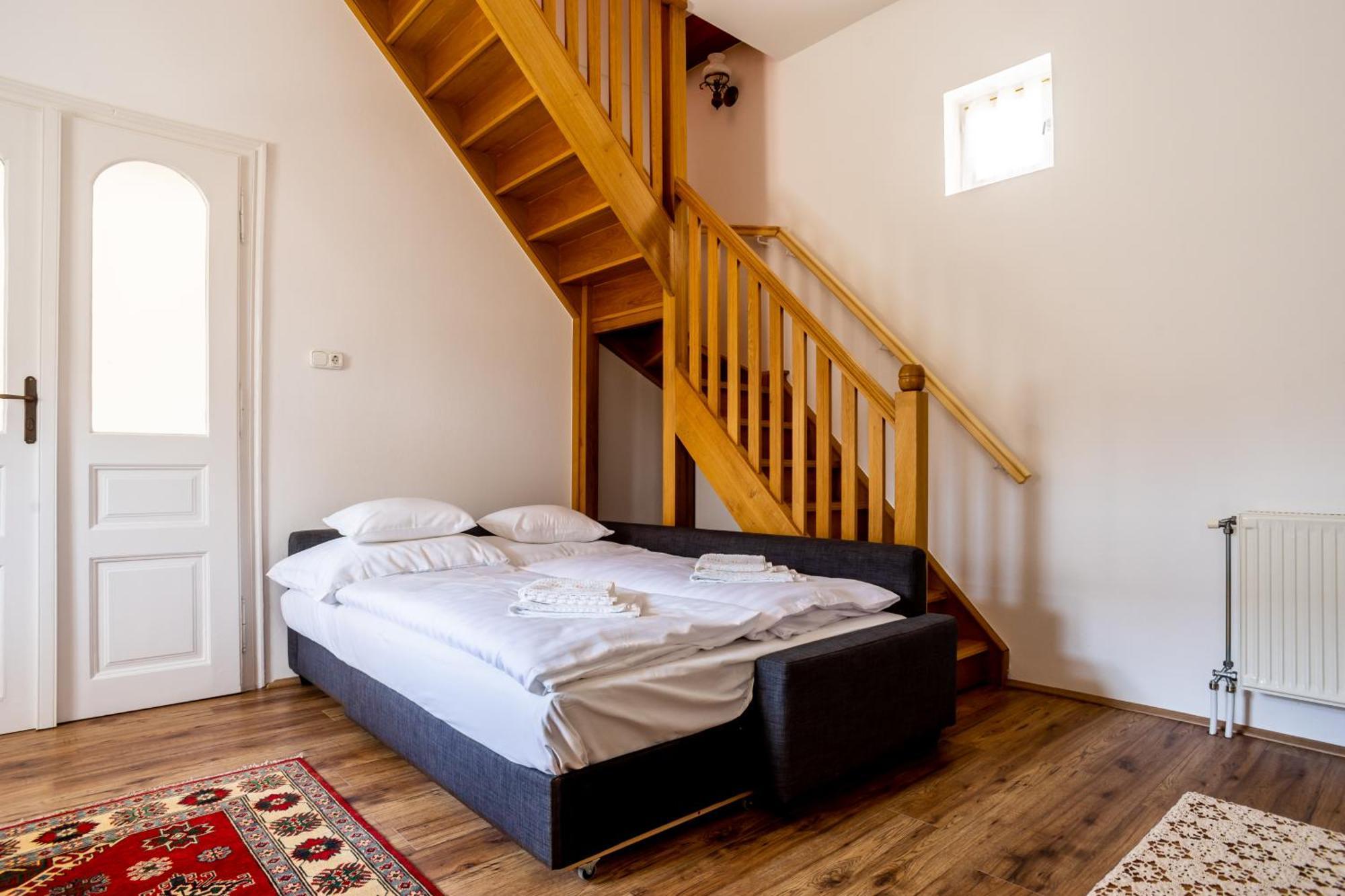 Ferienwohnung Vaj Bisztro Es Vendeghaz Palkonya Exterior foto